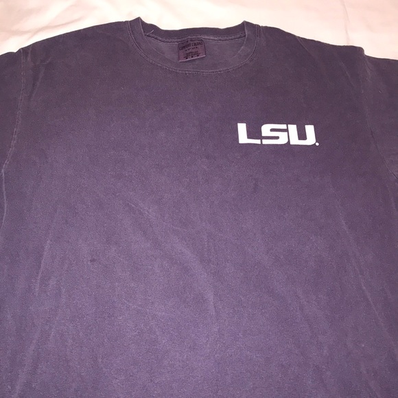 Comfort Colors Tops - comfort color LSU shirt